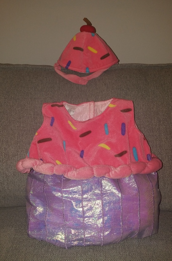 Size 12 months cupcake costume